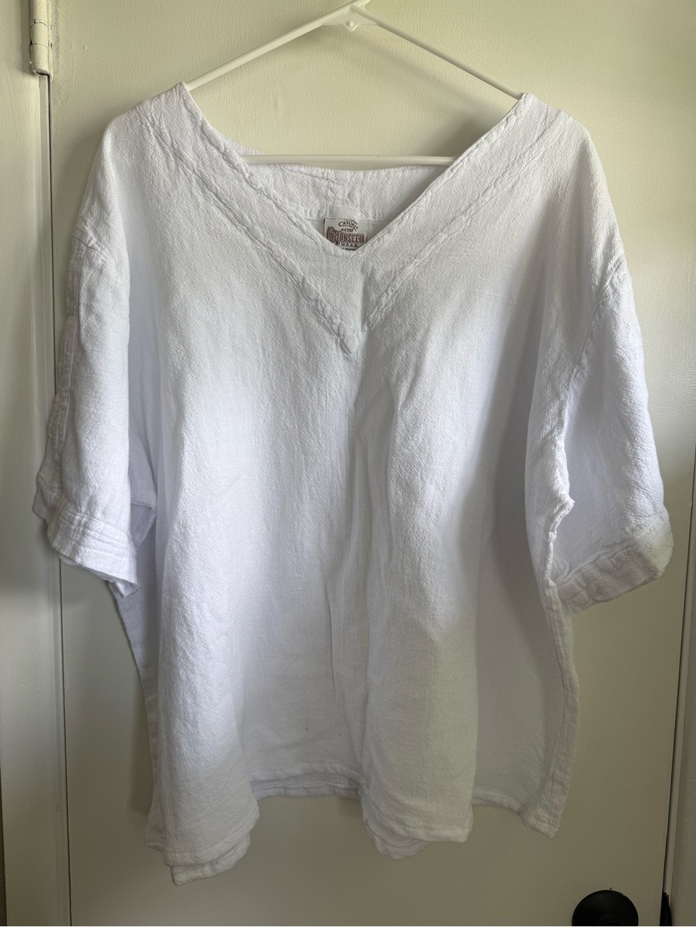 Cottonseed Wear Relaxed V-Neck White Women's Blouse, Size Large 100% Cotton